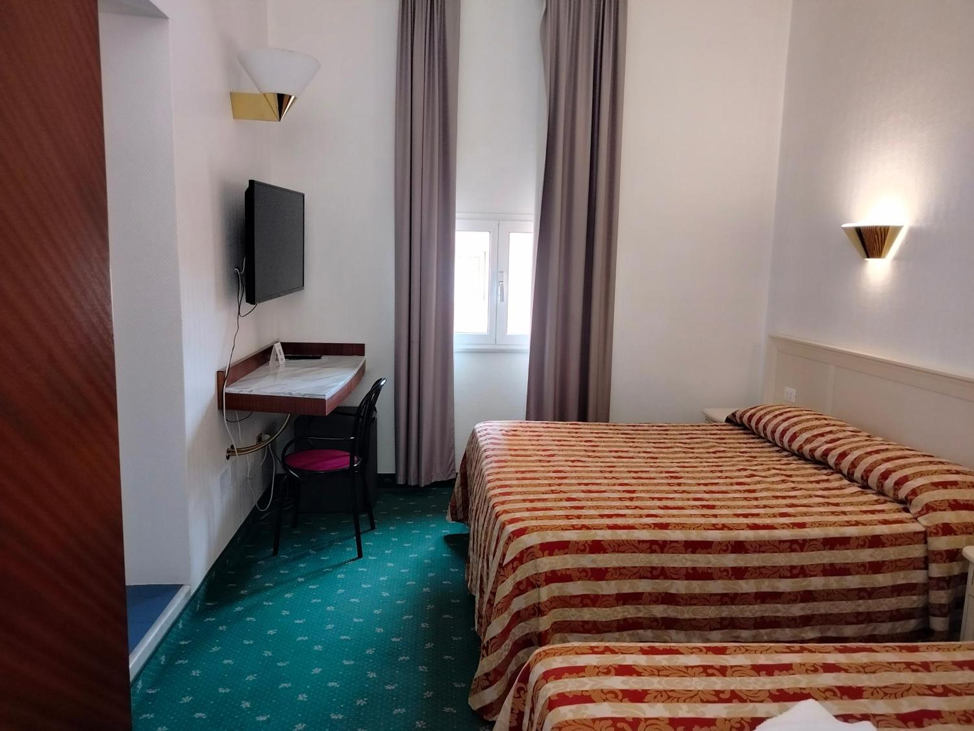 Hotel Centrale 4* Piombino