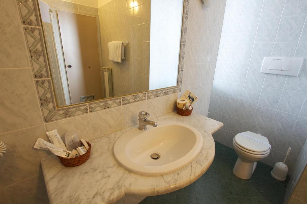 Hotel Centrale Hotel 4*