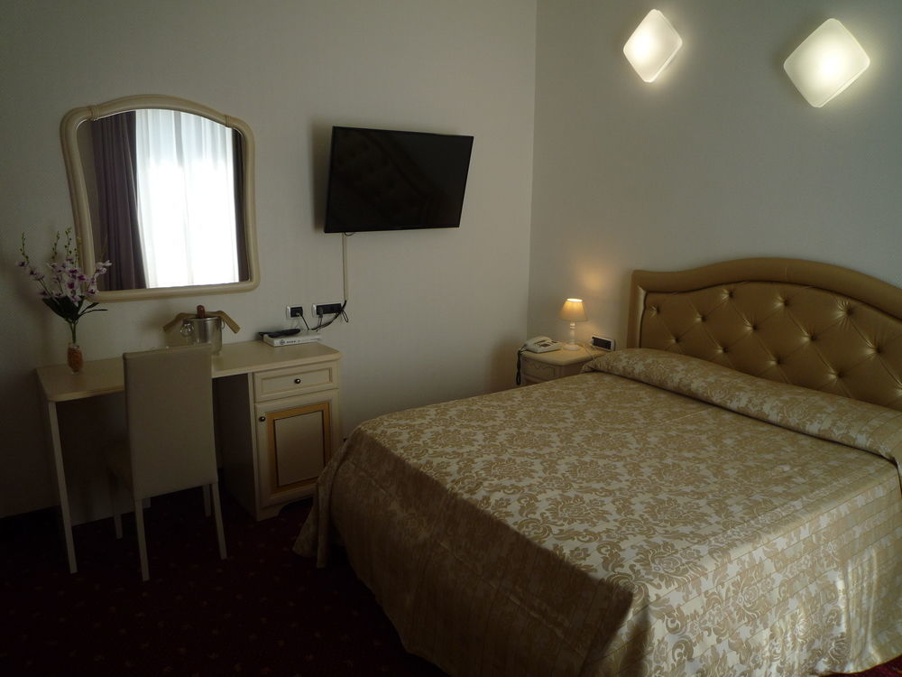 Hotel Centrale 4* Piombino